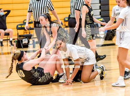 Thumbnail 1 in Blue Valley vs Shawnee Mission West (KSHSAA 6A Sub-State Playoff) photogallery.