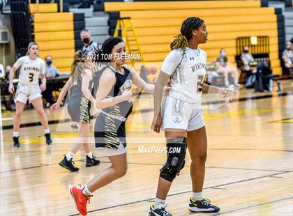 Thumbnail 1 in Blue Valley vs Shawnee Mission West (KSHSAA 6A Sub-State Playoff) photogallery.