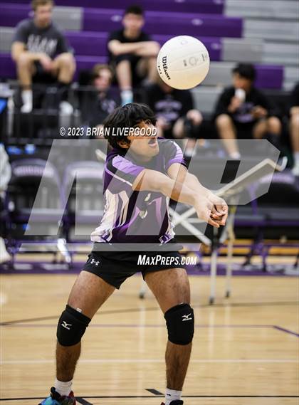 Thumbnail 3 in Stargate School vs. Denver East (CHSAA 5A Region 1) photogallery.