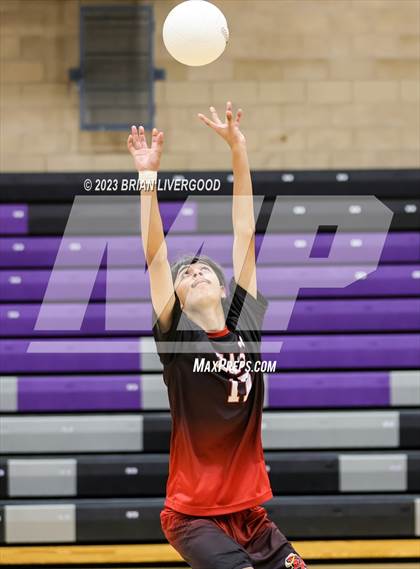 Thumbnail 1 in Stargate School vs. Denver East (CHSAA 5A Region 1) photogallery.