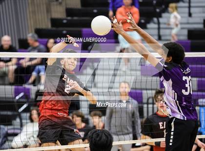 Thumbnail 3 in Stargate School vs. Denver East (CHSAA 5A Region 1) photogallery.