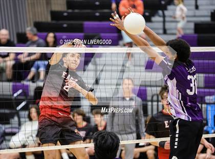 Thumbnail 1 in Stargate School vs. Denver East (CHSAA 5A Region 1) photogallery.