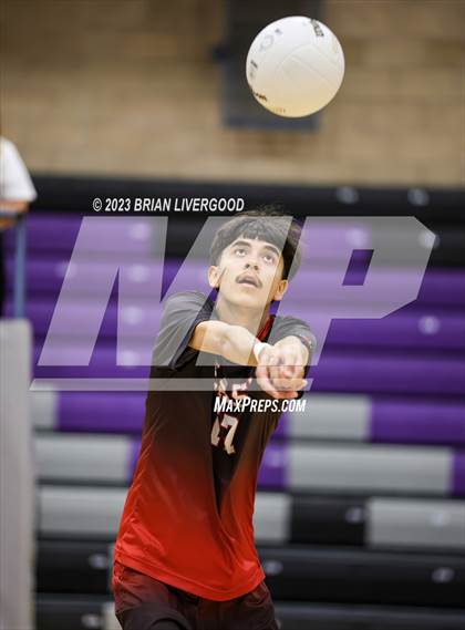 Thumbnail 2 in Stargate School vs. Denver East (CHSAA 5A Region 1) photogallery.
