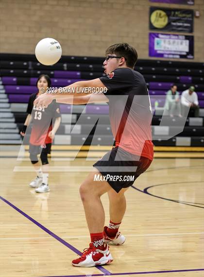 Thumbnail 2 in Stargate School vs. Denver East (CHSAA 5A Region 1) photogallery.