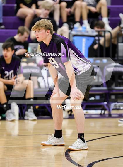 Thumbnail 2 in Stargate School vs. Denver East (CHSAA 5A Region 1) photogallery.