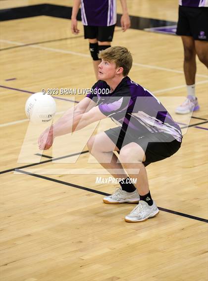 Thumbnail 3 in Stargate School vs. Denver East (CHSAA 5A Region 1) photogallery.