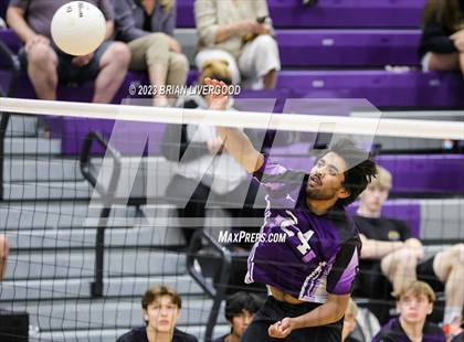 Thumbnail 2 in Stargate School vs. Denver East (CHSAA 5A Region 1) photogallery.
