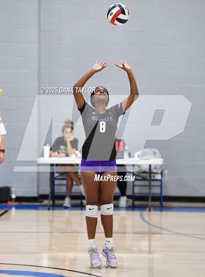 Thumbnail 3 in Keene vs. Crowley (2025 Brock Showcase Varsity Volleyball Tournament) photogallery.