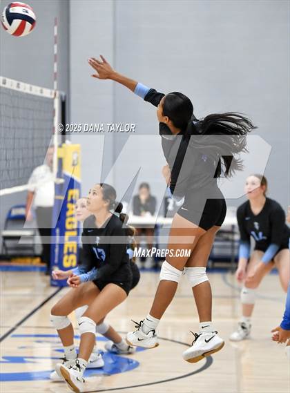Thumbnail 1 in Keene vs. Crowley (2025 Brock Showcase Varsity Volleyball Tournament) photogallery.