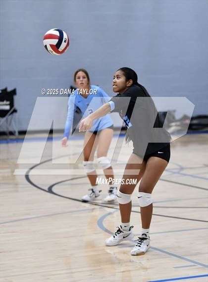 Thumbnail 2 in Keene vs. Crowley (2025 Brock Showcase Varsity Volleyball Tournament) photogallery.