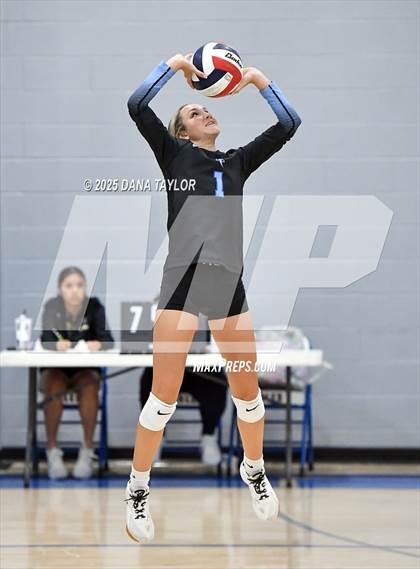 Thumbnail 2 in Keene vs. Crowley (2025 Brock Showcase Varsity Volleyball Tournament) photogallery.