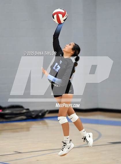 Thumbnail 3 in Keene vs. Crowley (2025 Brock Showcase Varsity Volleyball Tournament) photogallery.