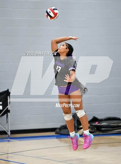 Thumbnail 3 in Keene vs. Crowley (2025 Brock Showcase Varsity Volleyball Tournament) photogallery.