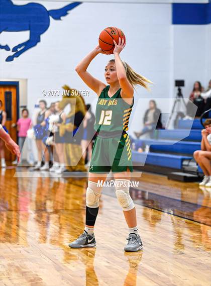 Thumbnail 2 in Mumford vs Little River Academy photogallery.