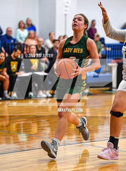 Thumbnail 2 in Mumford vs Little River Academy photogallery.