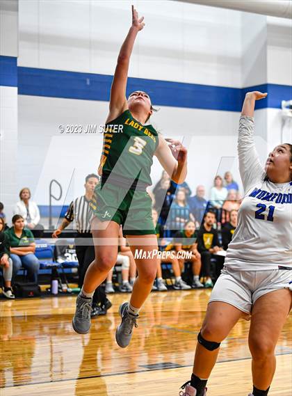 Thumbnail 3 in Mumford vs Little River Academy photogallery.