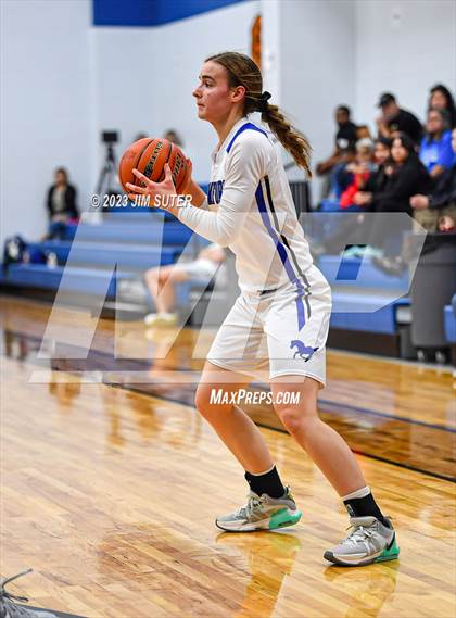 Thumbnail 1 in Mumford vs Little River Academy photogallery.