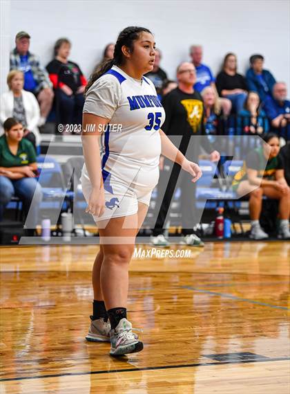 Thumbnail 2 in Mumford vs Little River Academy photogallery.