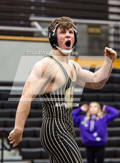 Thumbnail 1 in Brownsburg @ Warren Central  photogallery.