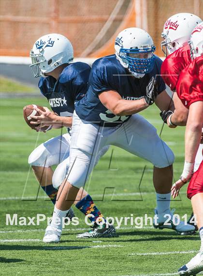 Thumbnail 2 in RIHSFCA 2014 Senior All-Star Classic photogallery.