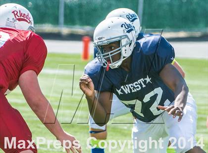 Thumbnail 1 in RIHSFCA 2014 Senior All-Star Classic photogallery.