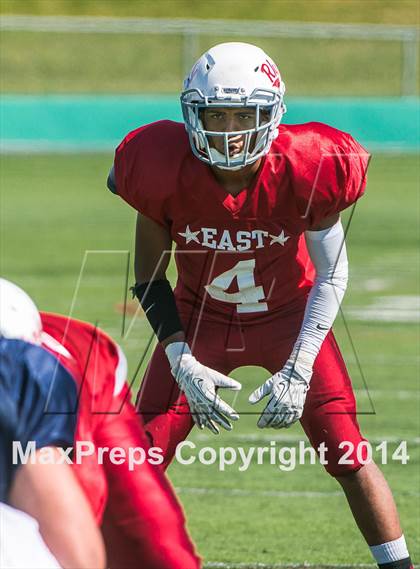 Thumbnail 2 in RIHSFCA 2014 Senior All-Star Classic photogallery.