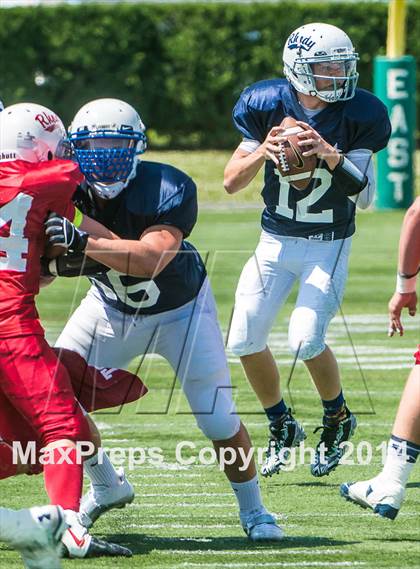 Thumbnail 2 in RIHSFCA 2014 Senior All-Star Classic photogallery.