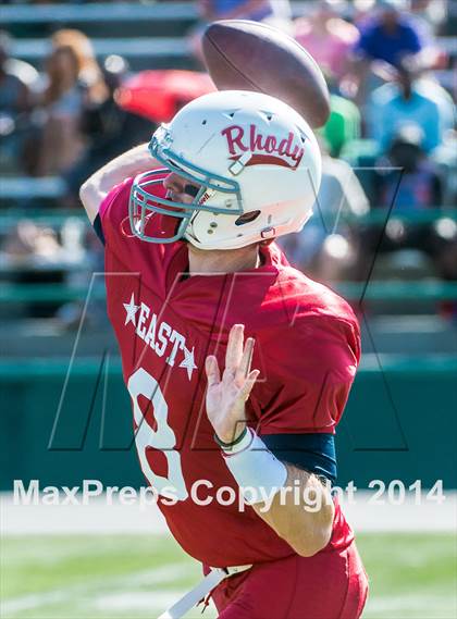 Thumbnail 1 in RIHSFCA 2014 Senior All-Star Classic photogallery.