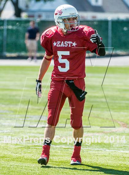 Thumbnail 3 in RIHSFCA 2014 Senior All-Star Classic photogallery.