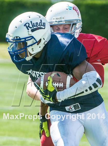 Thumbnail 2 in RIHSFCA 2014 Senior All-Star Classic photogallery.