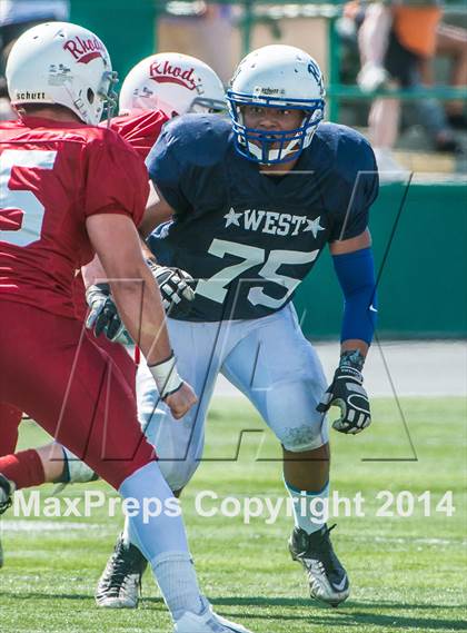 Thumbnail 2 in RIHSFCA 2014 Senior All-Star Classic photogallery.