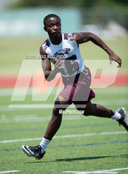 Thumbnail 1 in Lovejoy vs. Rowlett (7-on-7 Texas State Qualifying Tournament) photogallery.