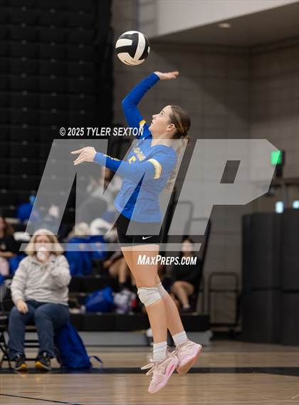 Thumbnail 2 in JV: Casa Grande @ Mica Mountain photogallery.