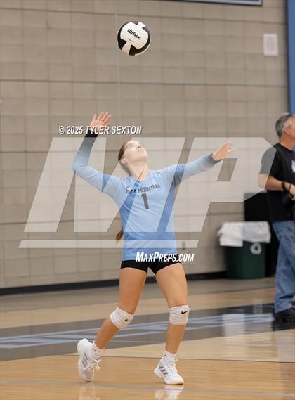 Thumbnail 1 in JV: Casa Grande @ Mica Mountain photogallery.