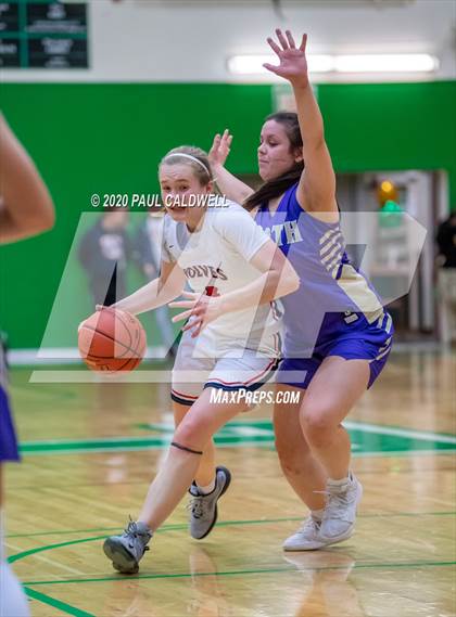 Thumbnail 3 in North Kitsap vs. Black Hills (WIAA 2A Regional Playoff) photogallery.