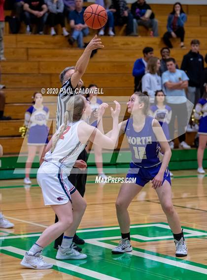 Thumbnail 2 in North Kitsap vs. Black Hills (WIAA 2A Regional Playoff) photogallery.