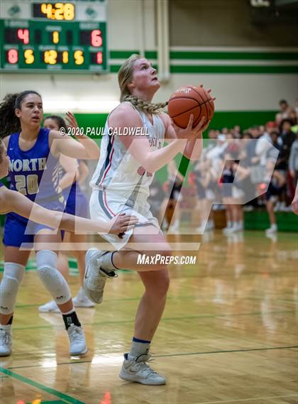 Thumbnail 3 in North Kitsap vs. Black Hills (WIAA 2A Regional Playoff) photogallery.