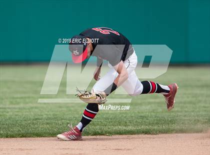Thumbnail 3 in Franklin vs Titusville (PIAA D10 3A Semi Final) photogallery.