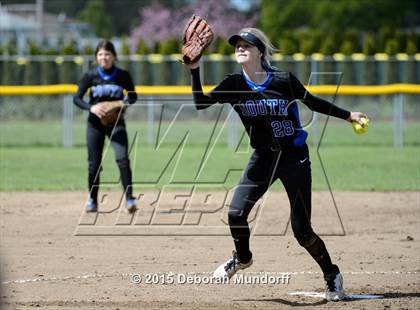 Thumbnail 1 in South Medford @ Sheldon photogallery.