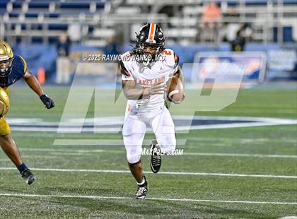 Thumbnail 2 in Lakeland vs St Thomas Aquinas (FHSAA 5A Final) photogallery.