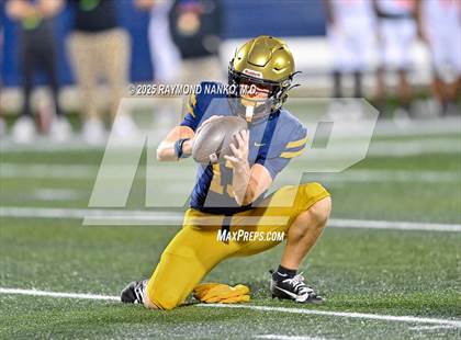 Thumbnail 3 in Lakeland vs St Thomas Aquinas (FHSAA 5A Final) photogallery.