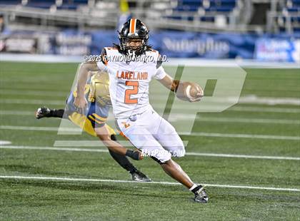 Thumbnail 2 in Lakeland vs St Thomas Aquinas (FHSAA 5A Final) photogallery.