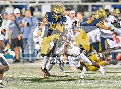 Thumbnail 1 in Lakeland vs St Thomas Aquinas (FHSAA 5A Final) photogallery.