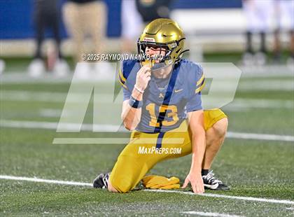 Thumbnail 2 in Lakeland vs St Thomas Aquinas (FHSAA 5A Final) photogallery.