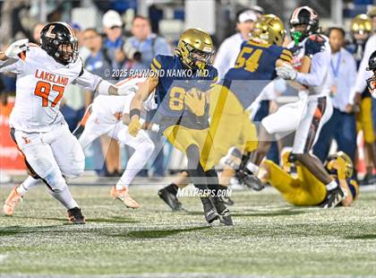 Thumbnail 1 in Lakeland vs St Thomas Aquinas (FHSAA 5A Final) photogallery.