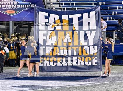 Thumbnail 2 in Lakeland vs St Thomas Aquinas (FHSAA 5A Final) photogallery.