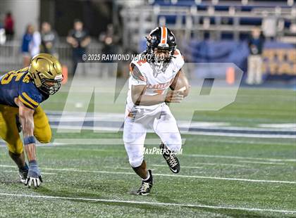 Thumbnail 3 in Lakeland vs St Thomas Aquinas (FHSAA 5A Final) photogallery.