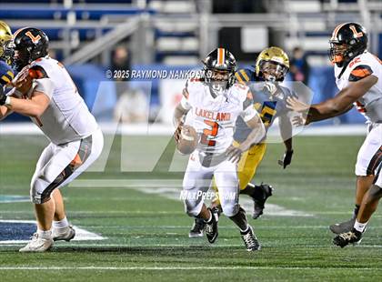 Thumbnail 1 in Lakeland vs St Thomas Aquinas (FHSAA 5A Final) photogallery.