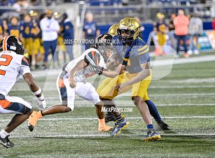 Thumbnail 3 in Lakeland vs St Thomas Aquinas (FHSAA 5A Final) photogallery.