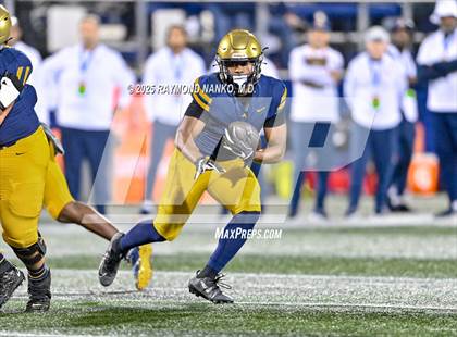 Thumbnail 3 in Lakeland vs St Thomas Aquinas (FHSAA 5A Final) photogallery.